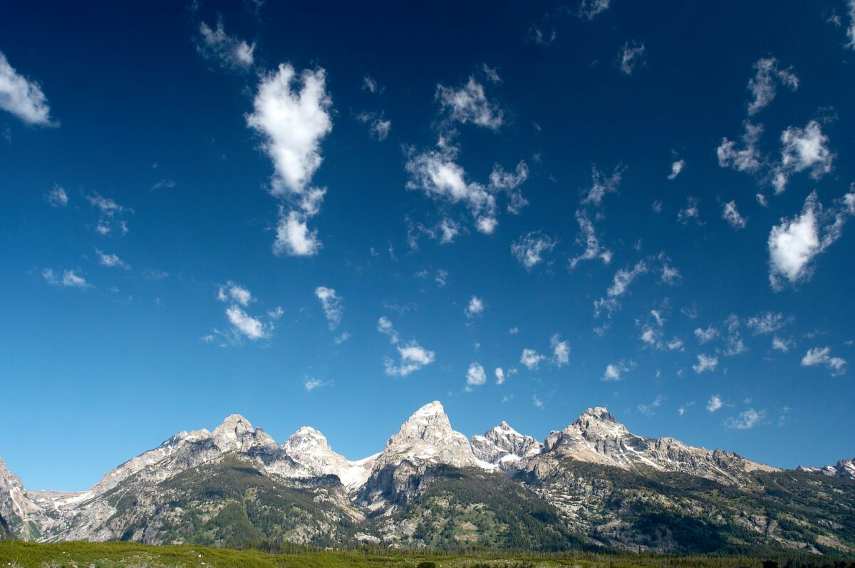 “Grand Tetons” by runningtwig is licensed under CC BY-ND 2.0.
